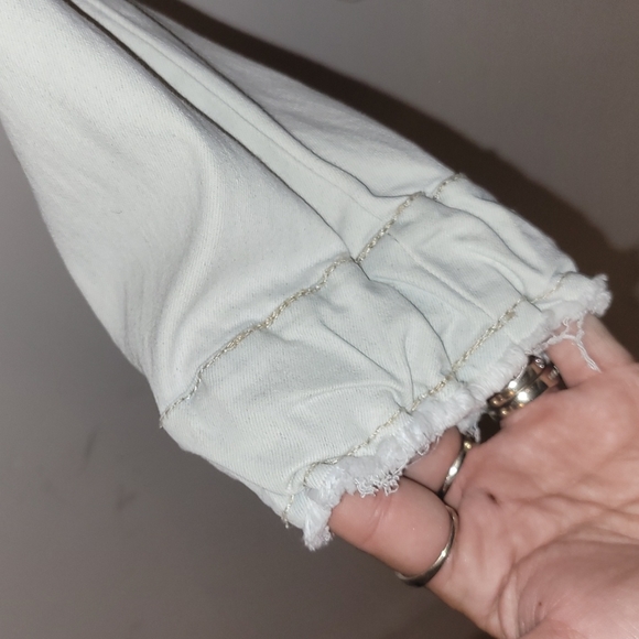 🤍SPRING,Womens beautiful light colored denim fall jacket sz LG. LA Coalition.💙 - Picture 8 of 13